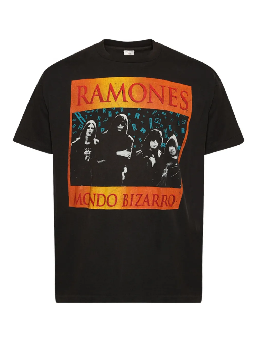 Футболка с графичным принтом EARTHLING VIP, черный
Футболка с графичным принтом EARTHLING VIP, черный