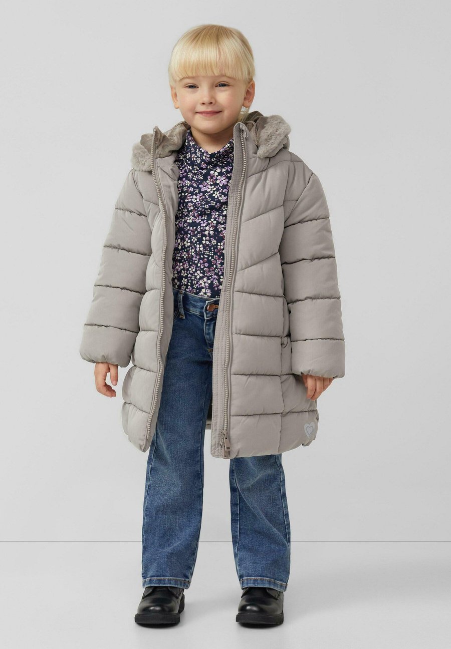 Топ s.Oliver Long sleeved top, Navy/Dark Blue
Топ s.Oliver Long sleeved top, Navy/Dark Blue