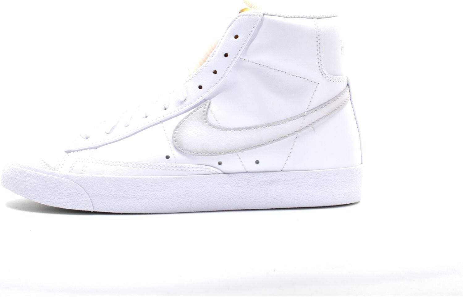 Мужские кроссовки Nike Blazer Mid '77 Vintage, белый
Мужские кроссовки Nike Blazer Mid '77 Vintage, белый