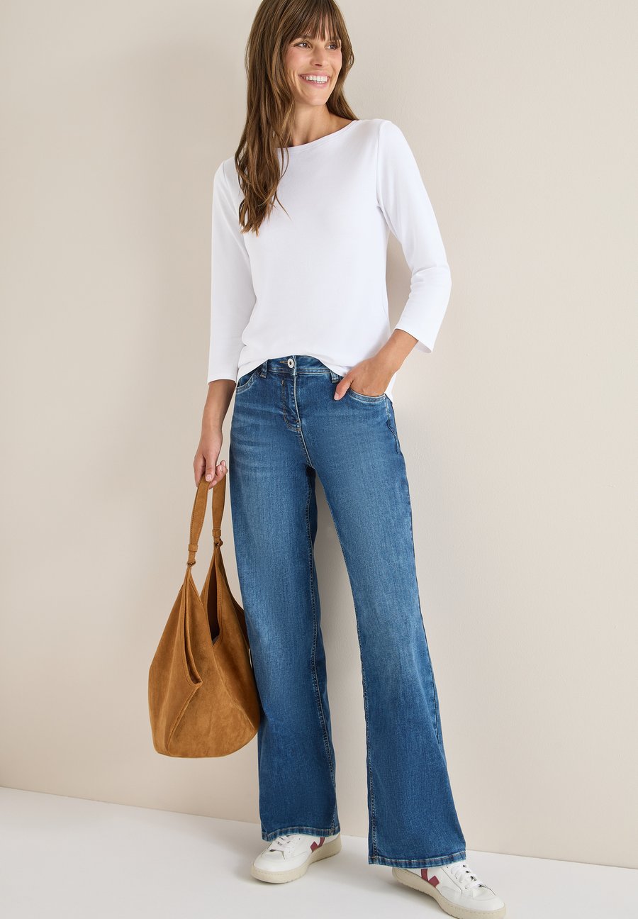 Топ Cecil BASIC U-BOOT, Weiß/White
Топ Cecil BASIC U-BOOT, Weiß/White