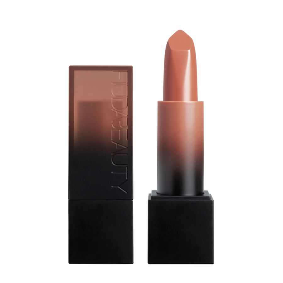 Увлажняющая кремовая помада power bullet cream glow hydrating lipstick Huda Beauty, цвет bossy brown money maker, вес 3 гр.
Увлажняющая кремовая помада power bullet cream glow hydrating lipstick Huda Beauty, цвет bossy brown money maker, вес 3 гр.