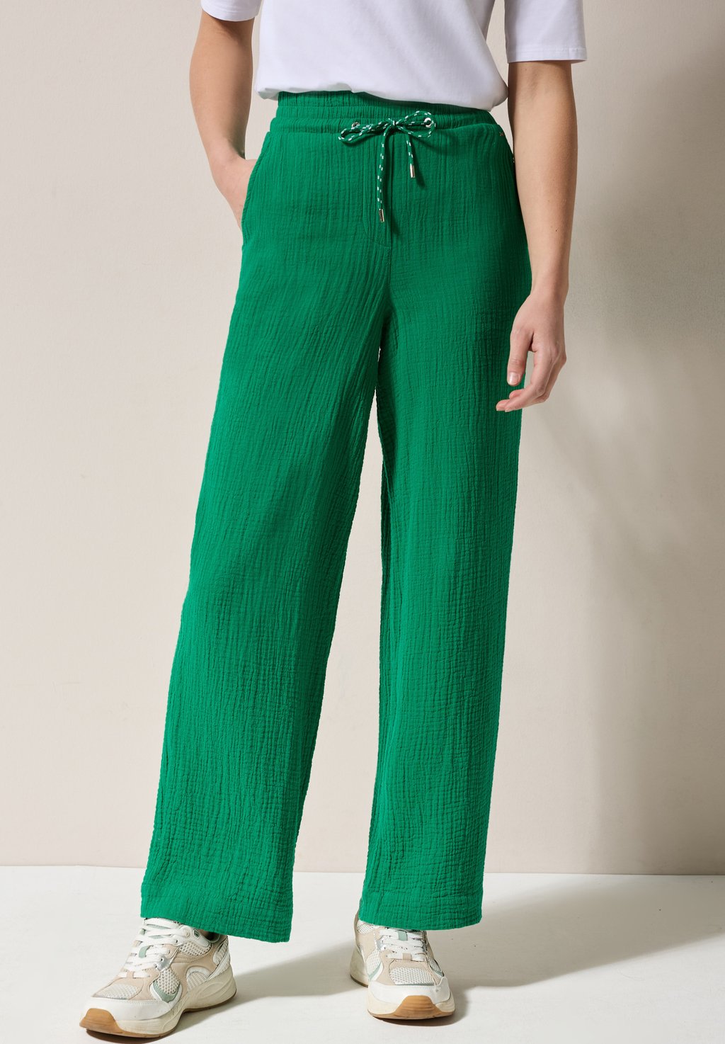 Брюки WIDE LEG Cecil, светло-зеленый
Брюки WIDE LEG Cecil, светло-зеленый