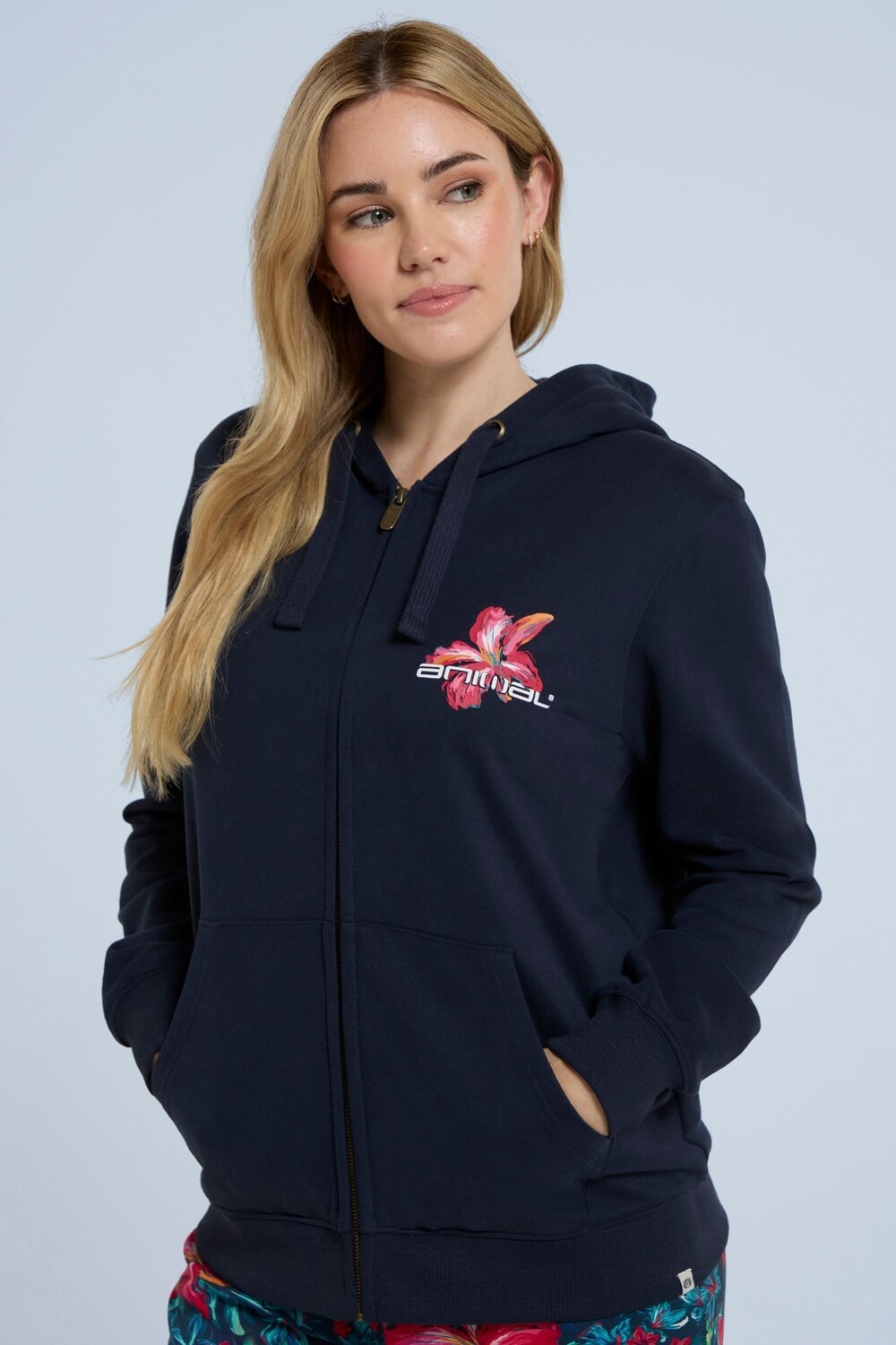 Женская толстовка Maya на молнии из органического материала Animal, синий
Женская толстовка Maya на молнии из органического материала Animal, синий