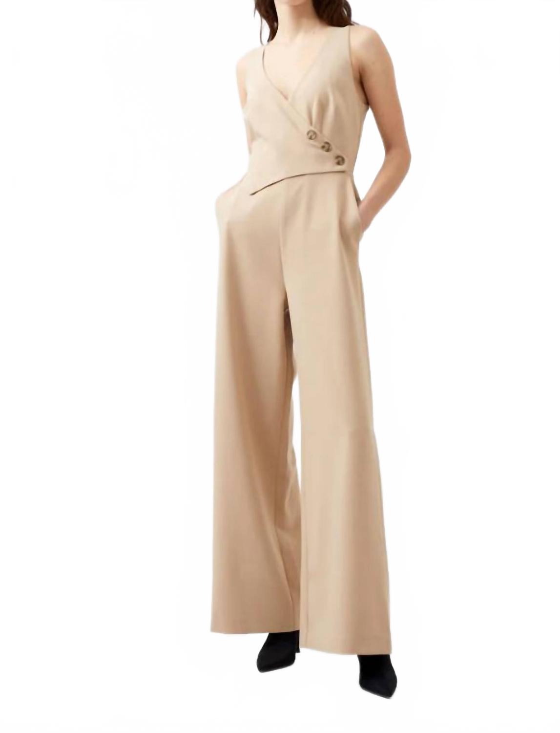 Азра Тканый комбинезон в бежевом French Connection
Азра Тканый комбинезон в бежевом French Connection