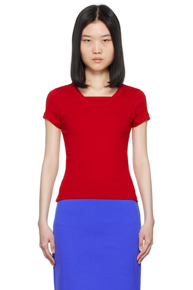 Красная футболка с надписью «Джилл Бэби» FLORE FLORE
Красная футболка с надписью «Джилл Бэби» FLORE FLORE