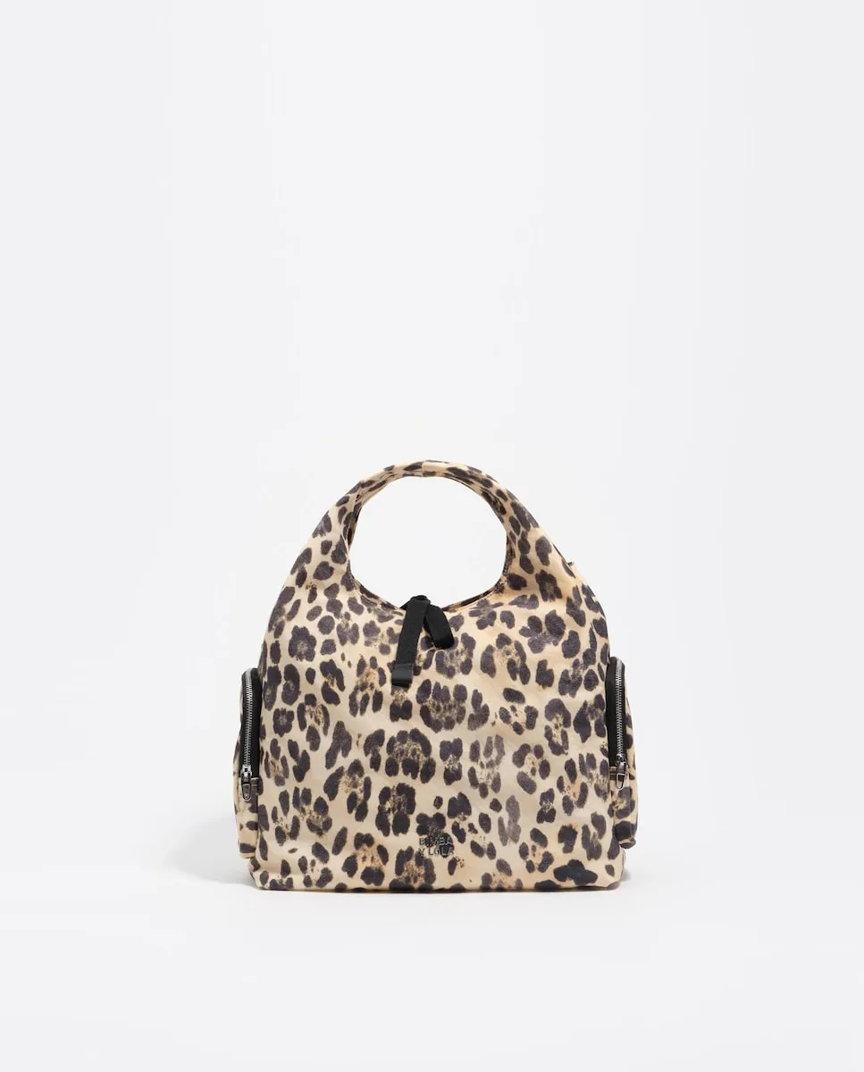 Женская леопардовая нейлоновая сумка Bimba y Lola, бежевый
Женская леопардовая нейлоновая сумка Bimba y Lola, бежевый
