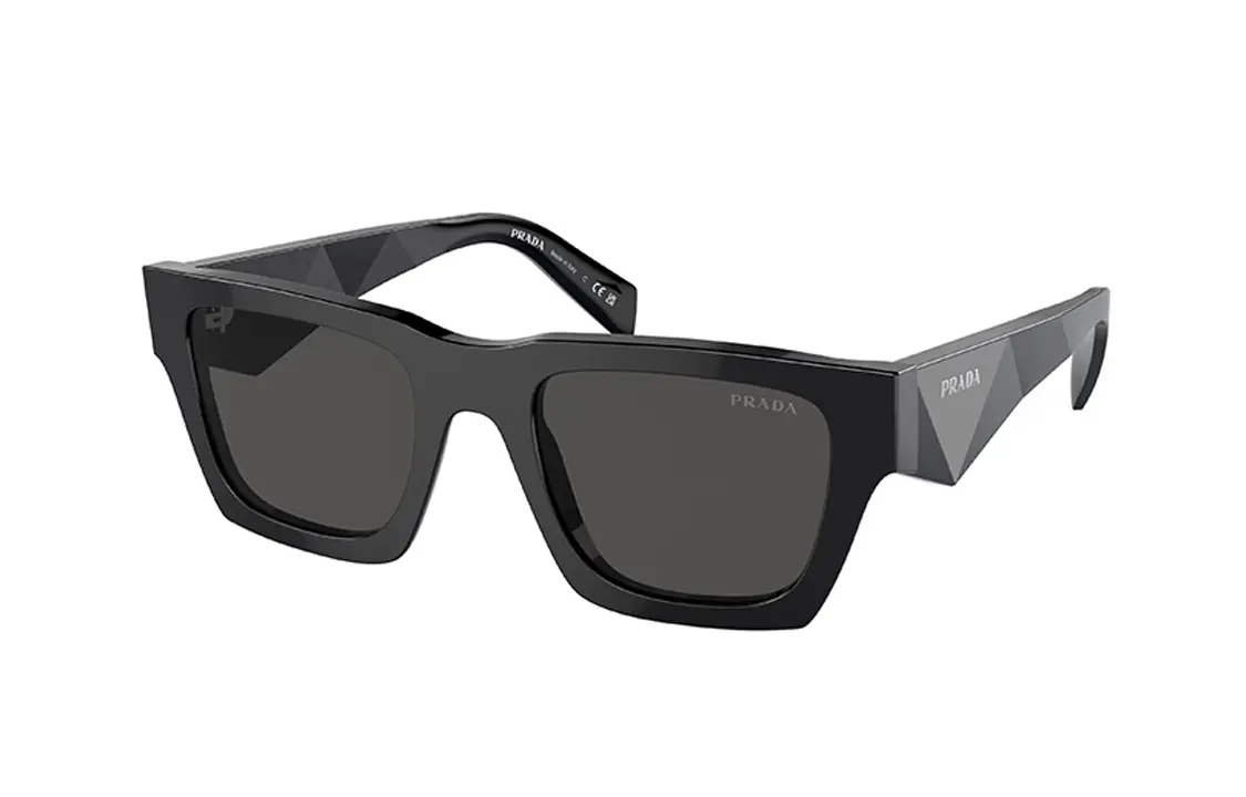 Солнцезащитные очки квадратной формы PRADA
Солнцезащитные очки квадратной формы PRADA