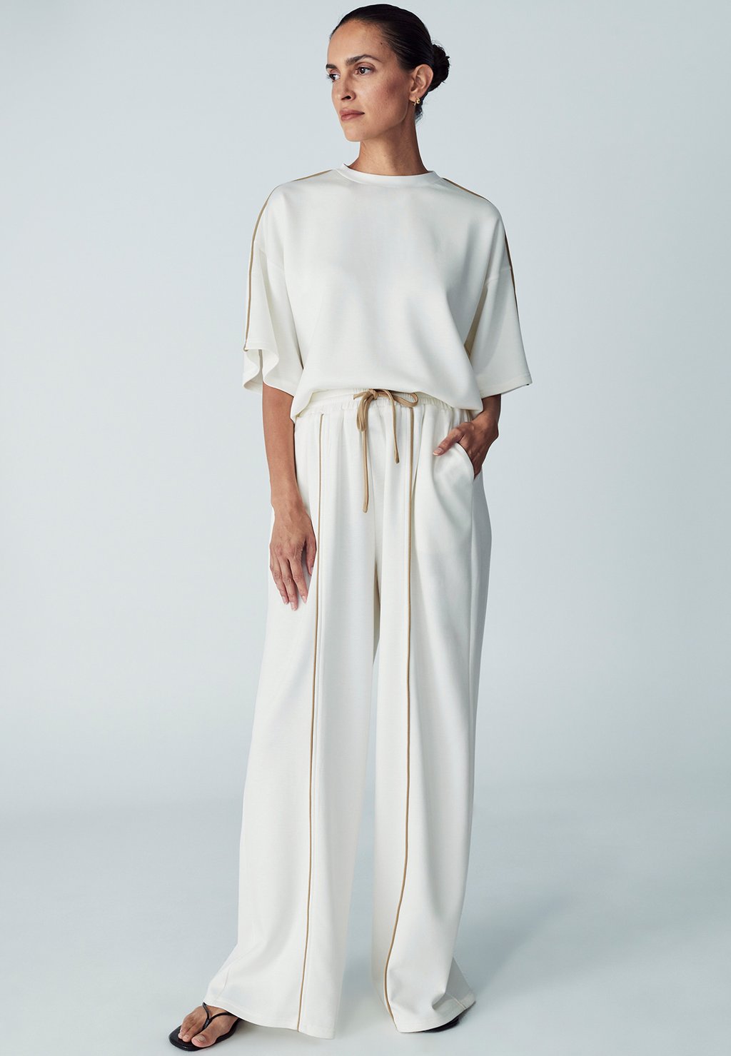 Брюки WILLA, белый
Брюки WILLA, белый