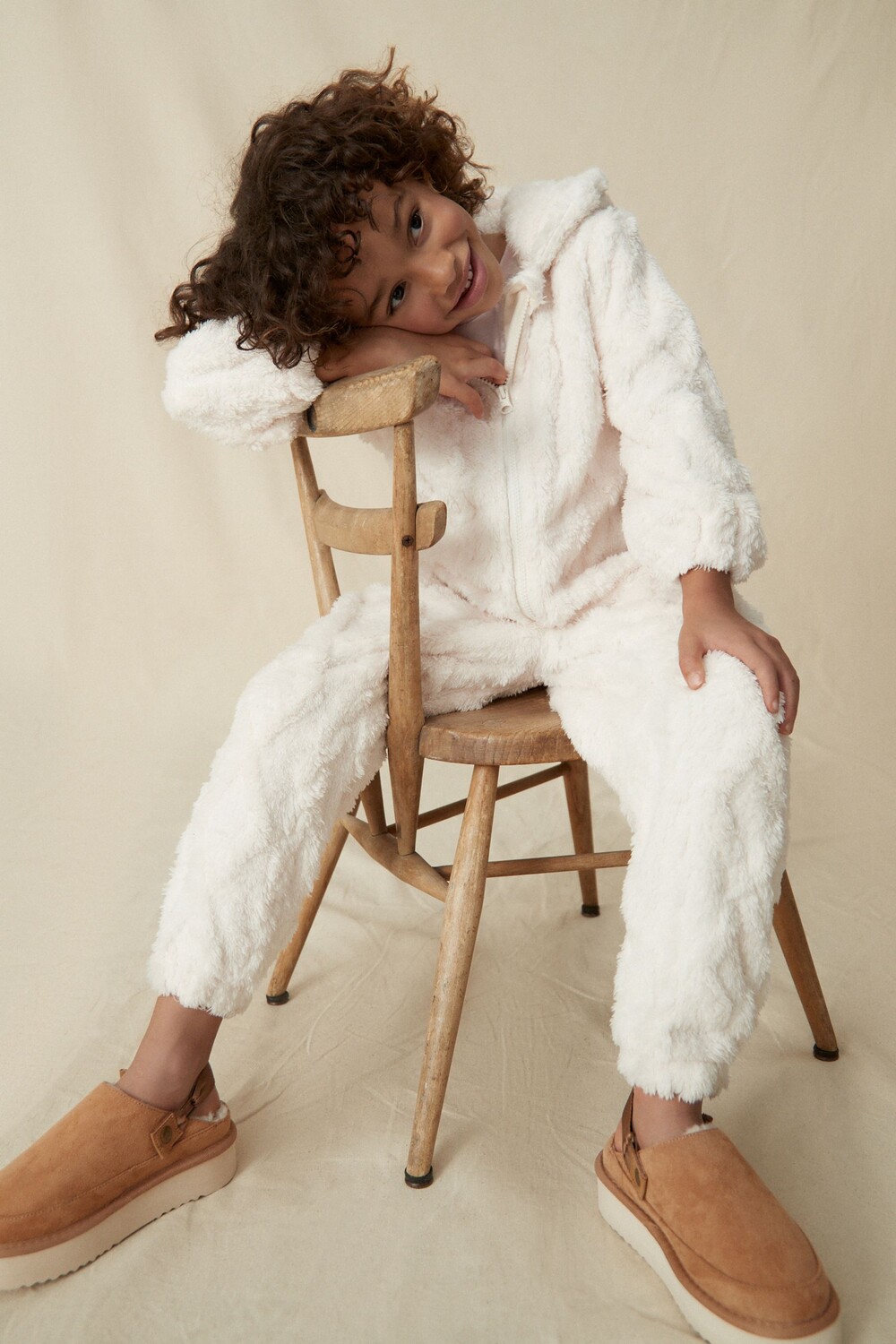 Тапочки на платформе с ремешком на щиколотке и подкладкой из искусственного меха Next, коричневый
Тапочки на платформе с ремешком на щиколотке и подкладкой из искусственного меха Next, коричневый