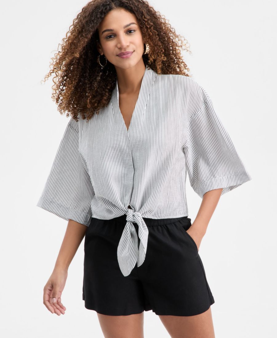 Женская блузка с принтом и завязками по низу INC International Concepts, Magda Stripe White
Женская блузка с принтом и завязками по низу INC International Concepts, Magda Stripe White