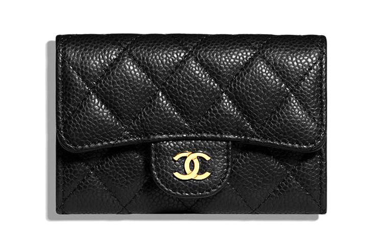 Кошелек для монет и карт из зерненой телячьей кожи, черный CHANEL 
Кошелек для монет и карт из зерненой телячьей кожи, черный CHANEL