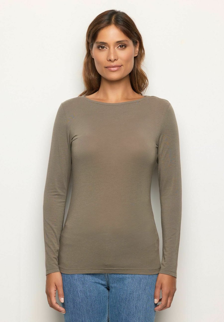 Топ Yamamay Long sleeved top, Army Green (Plain)/Mottled Green
Топ Yamamay Long sleeved top, Army Green (Plain)/Mottled Green