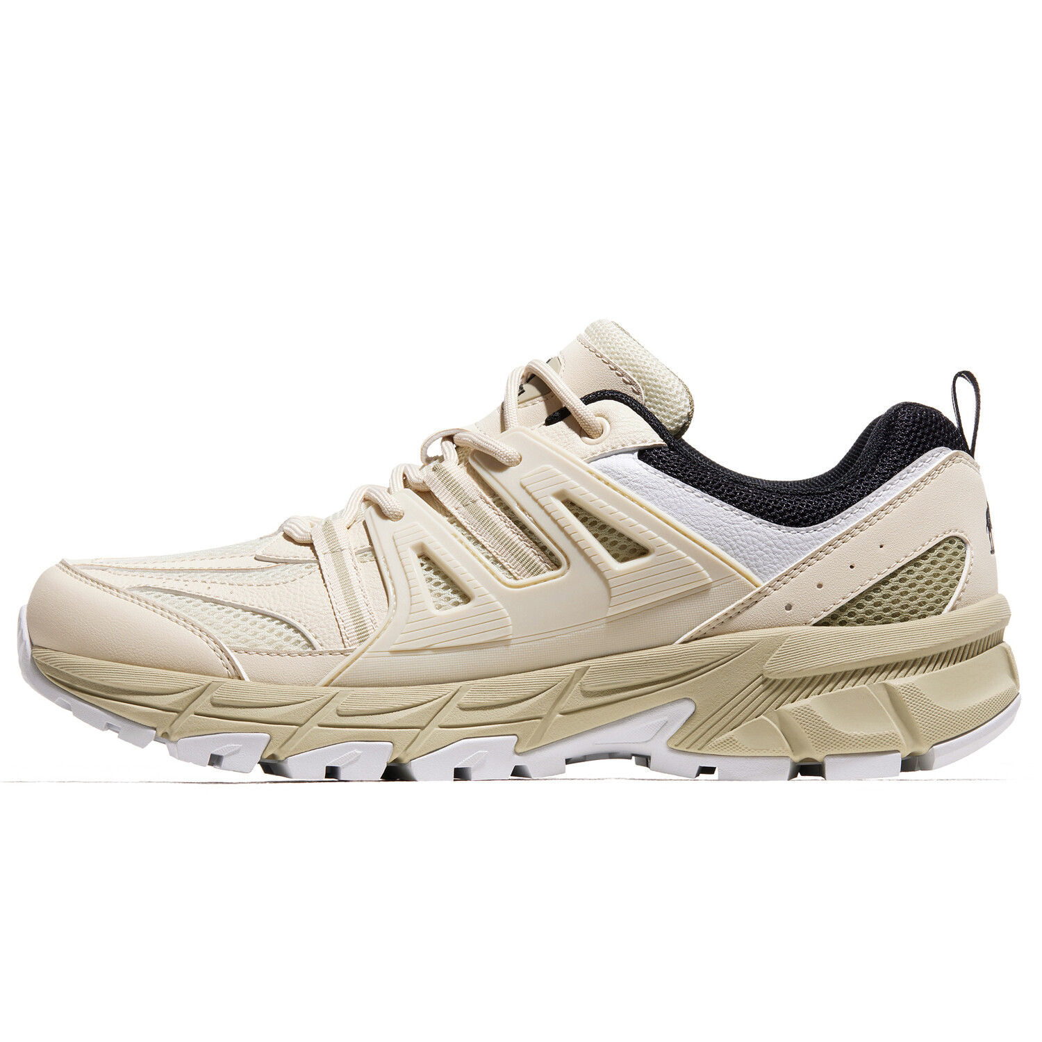 Кроссовки мужские низкие бежевые Camel
Кроссовки мужские низкие бежевые Camel