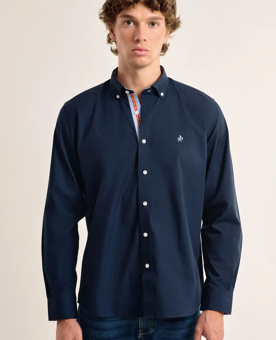 Мужская рубашка классического кроя из поплина и хлопка темно-синего цвета Valecuatro, темно-синий 
Мужская рубашка классического кроя из поплина и хлопка темно-синего цвета Valecuatro, темно-синий