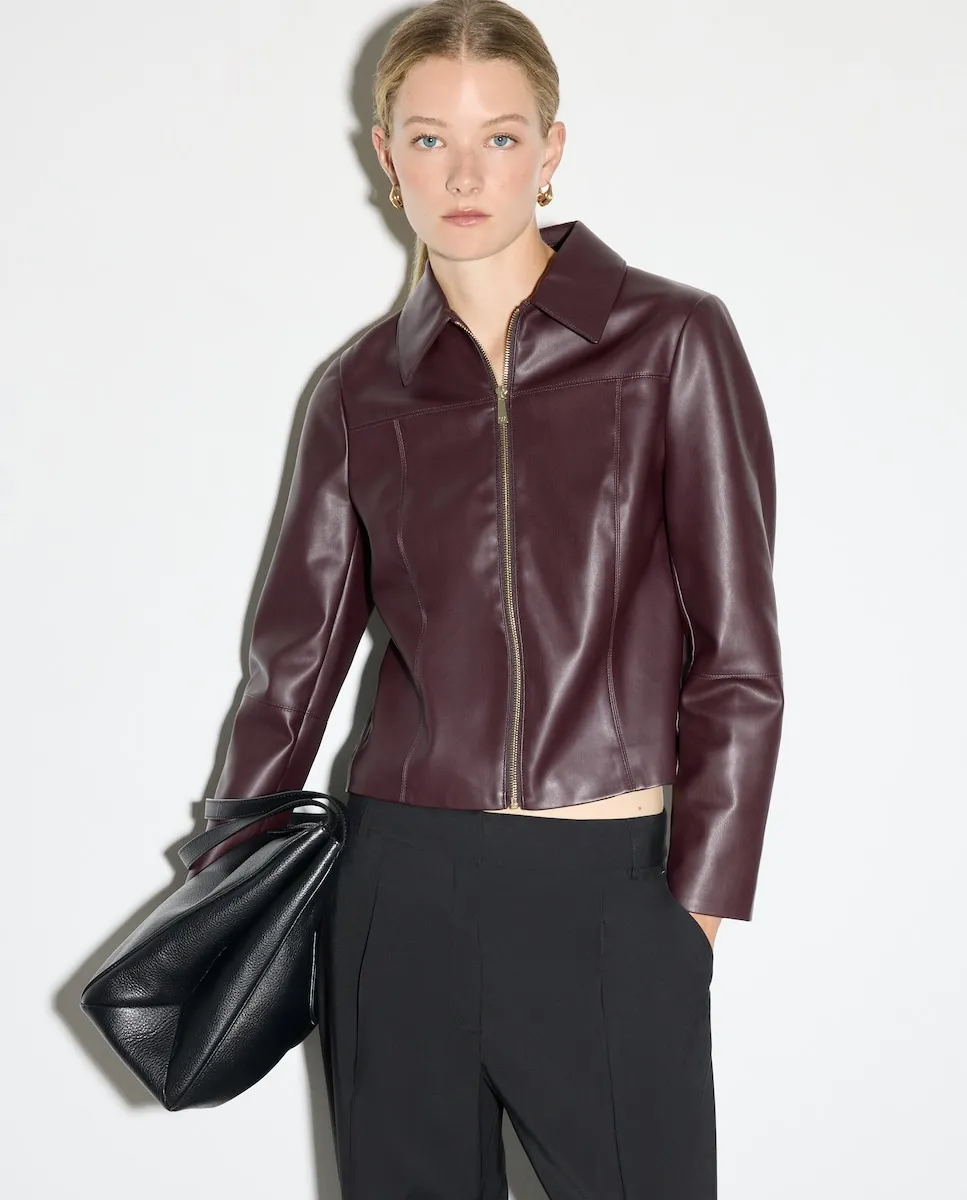 Женская куртка с отложным воротником Woman El Corte Inglés, бордовый
Женская куртка с отложным воротником Woman El Corte Inglés, бордовый