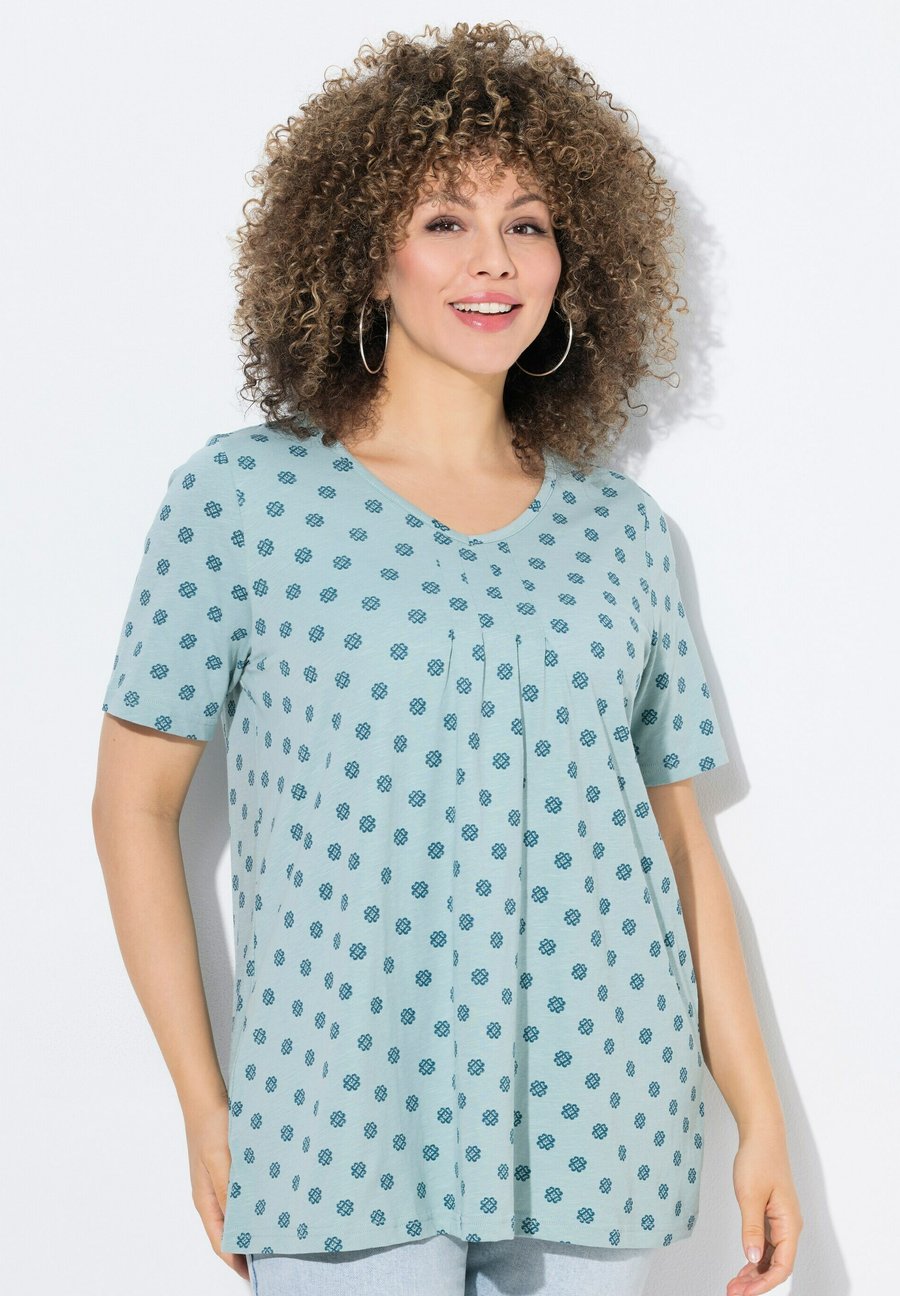 Футболка Ulla Popken TILE SHORT SLEEVE TEE, Light Moss Green/Light Green, Зеленый, Футболка Ulla Popken TILE SHORT SLEEVE TEE, Light Moss Green/Light Green
Футболка Ulla Popken TILE SHORT SLEEVE TEE, Light Moss Green/Light Green, Зеленый, Футболка Ulla Popken TILE SHORT SLEEVE TEE, Light Moss Green/Light Green