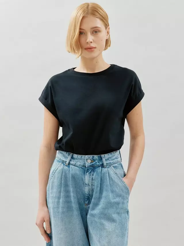 Футболка Albaray Roll Back Cuff, черный
Футболка Albaray Roll Back Cuff, черный