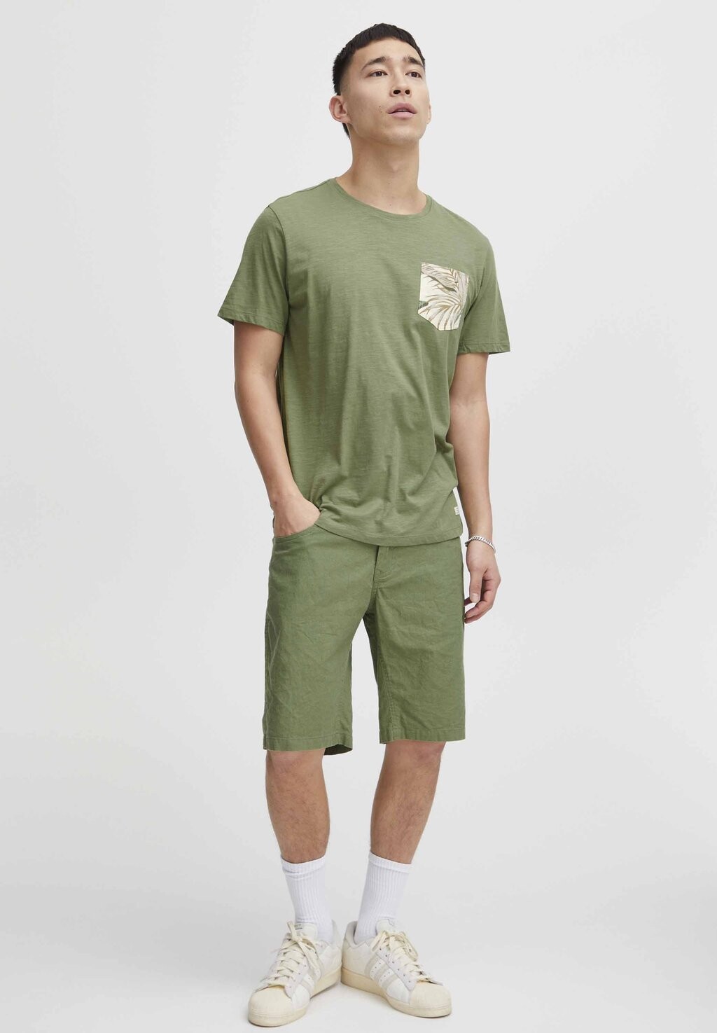 Шорты BLEND Blend, цвет Evergreen
Шорты BLEND Blend, цвет Evergreen