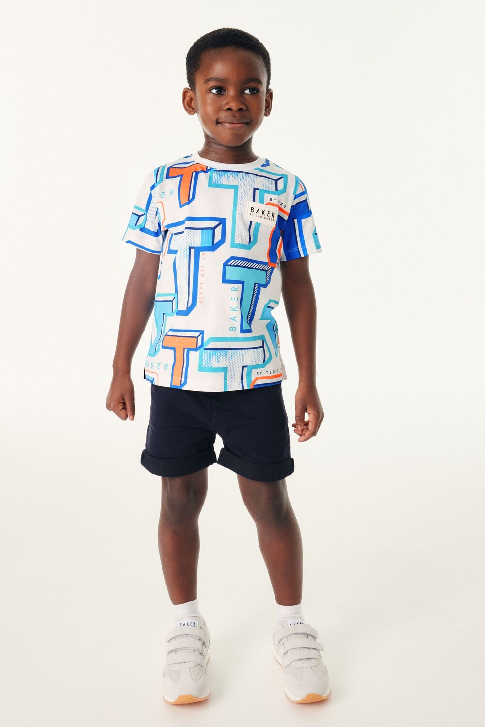 Футболка с графическим рисунком Baker By Ted Baker, белый
Футболка с графическим рисунком Baker By Ted Baker, белый