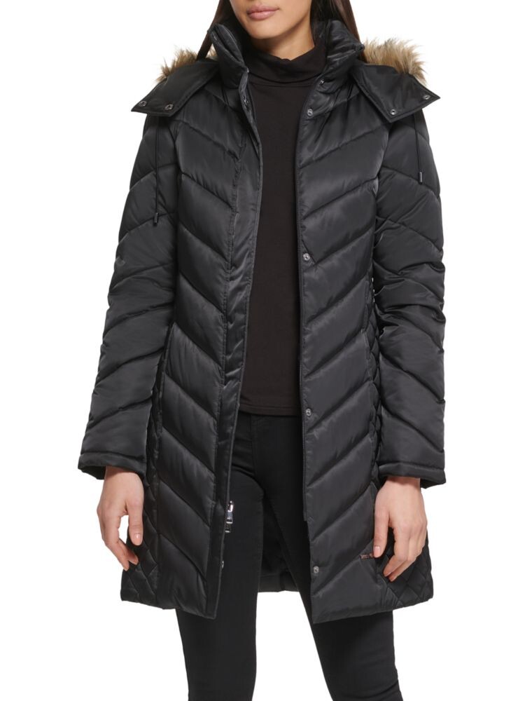 Тяжелый пуховик со стеганым капюшоном из искусственного меха Kenneth Cole, черный
Тяжелый пуховик со стеганым капюшоном из искусственного меха Kenneth Cole, черный
