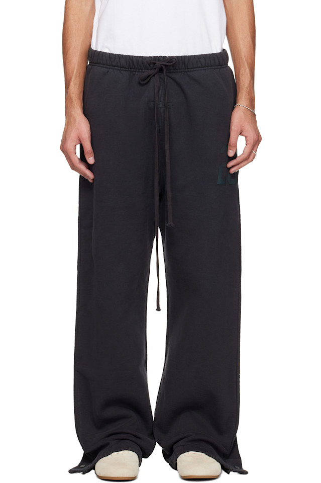 Fear Of God Essentials Черные праздничные плотные флисовые спортивные штаны с отрывными краями
Fear Of God Essentials Черные праздничные плотные флисовые спортивные штаны с отрывными краями