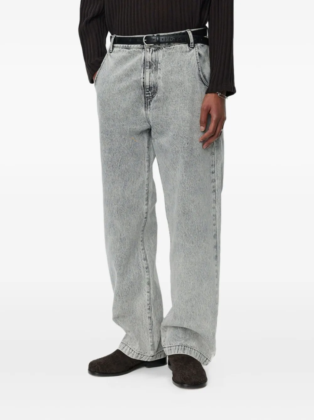 Джинсы с кислотной стиркой mfpen, серый
Джинсы с кислотной стиркой mfpen, серый