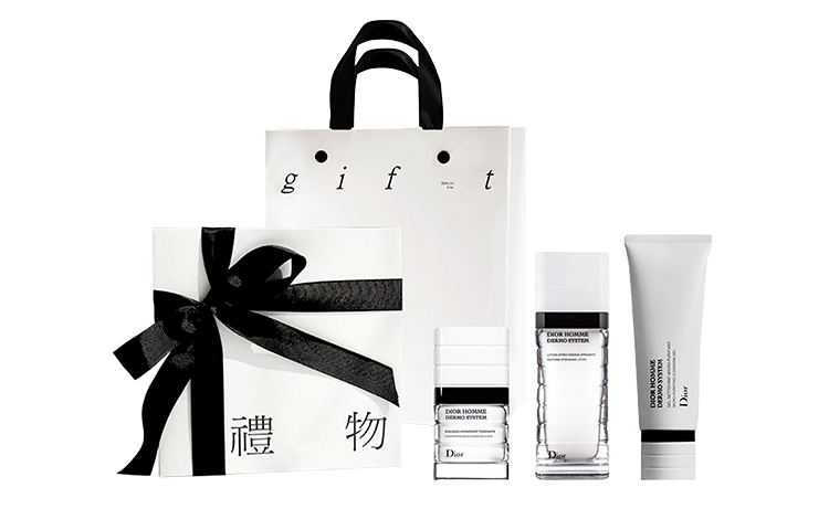 Наборы для ухода за кожей для мужчин DIOR
Наборы для ухода за кожей для мужчин DIOR
