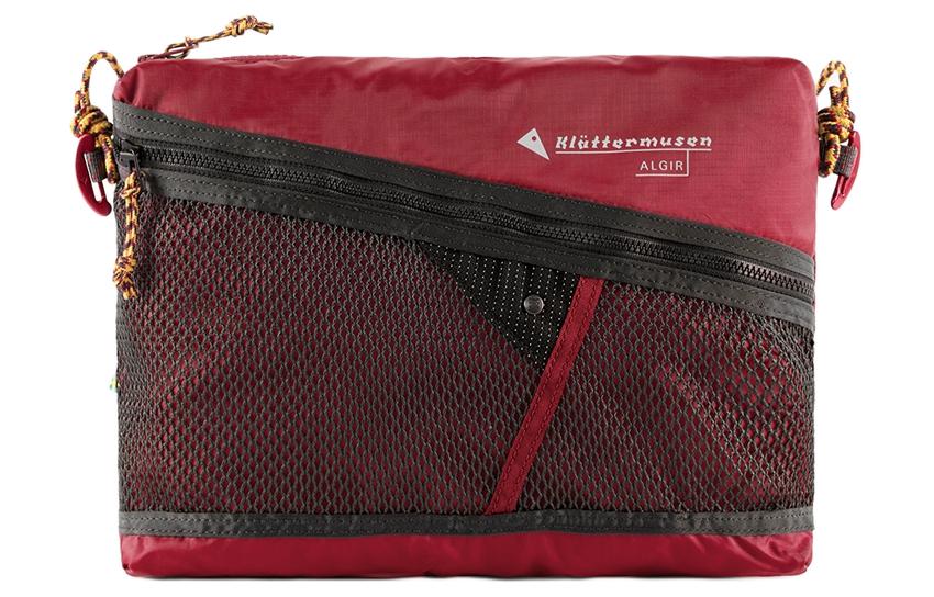 Klattermusen Плечевая сумка через плечо нательная сумка уличная сумка из переработанного полиамида красная мужская, Red
Klattermusen Плечевая сумка через плечо нательная сумка уличная сумка из переработанного полиамида красная мужская, Red