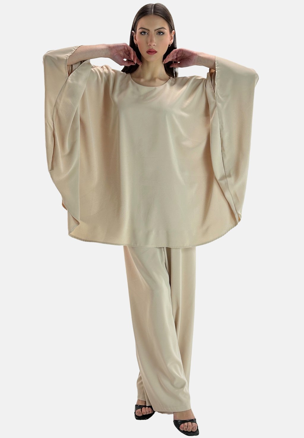 Брюки SET Elara, бежевый
Брюки SET Elara, бежевый