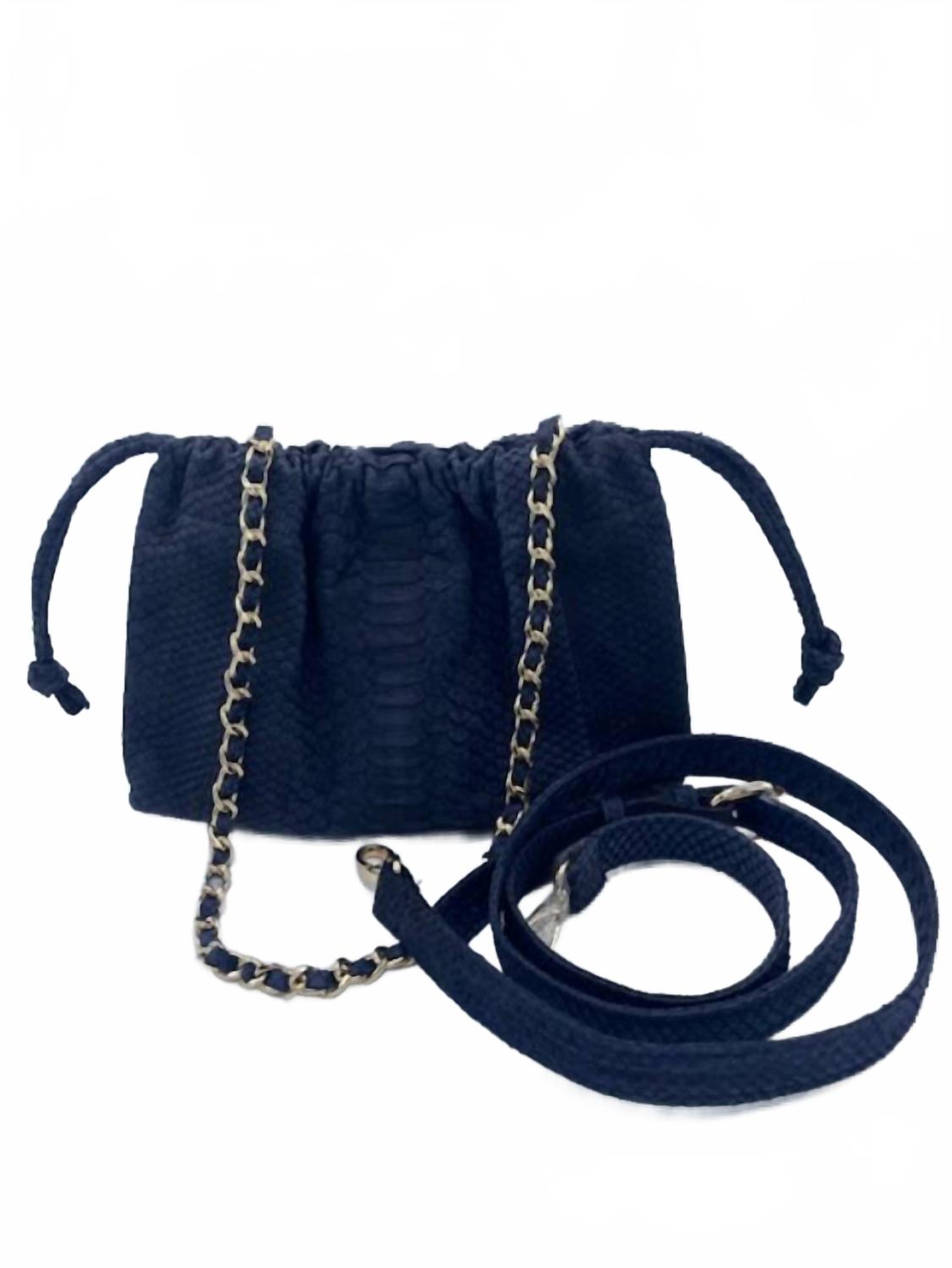 Beirn Маленькая сумка через плечо Vitta, темно-синяя (с эффектом потертости)
Beirn Маленькая сумка через плечо Vitta, темно-синяя (с эффектом потертости)