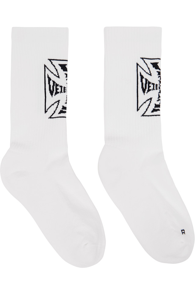 Vetements Белые носки с логотипом байкерского креста
Vetements Белые носки с логотипом байкерского креста