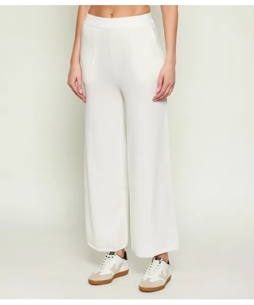 Шерстяные брюки Loose fit Akep, бежевый
Шерстяные брюки Loose fit Akep, бежевый