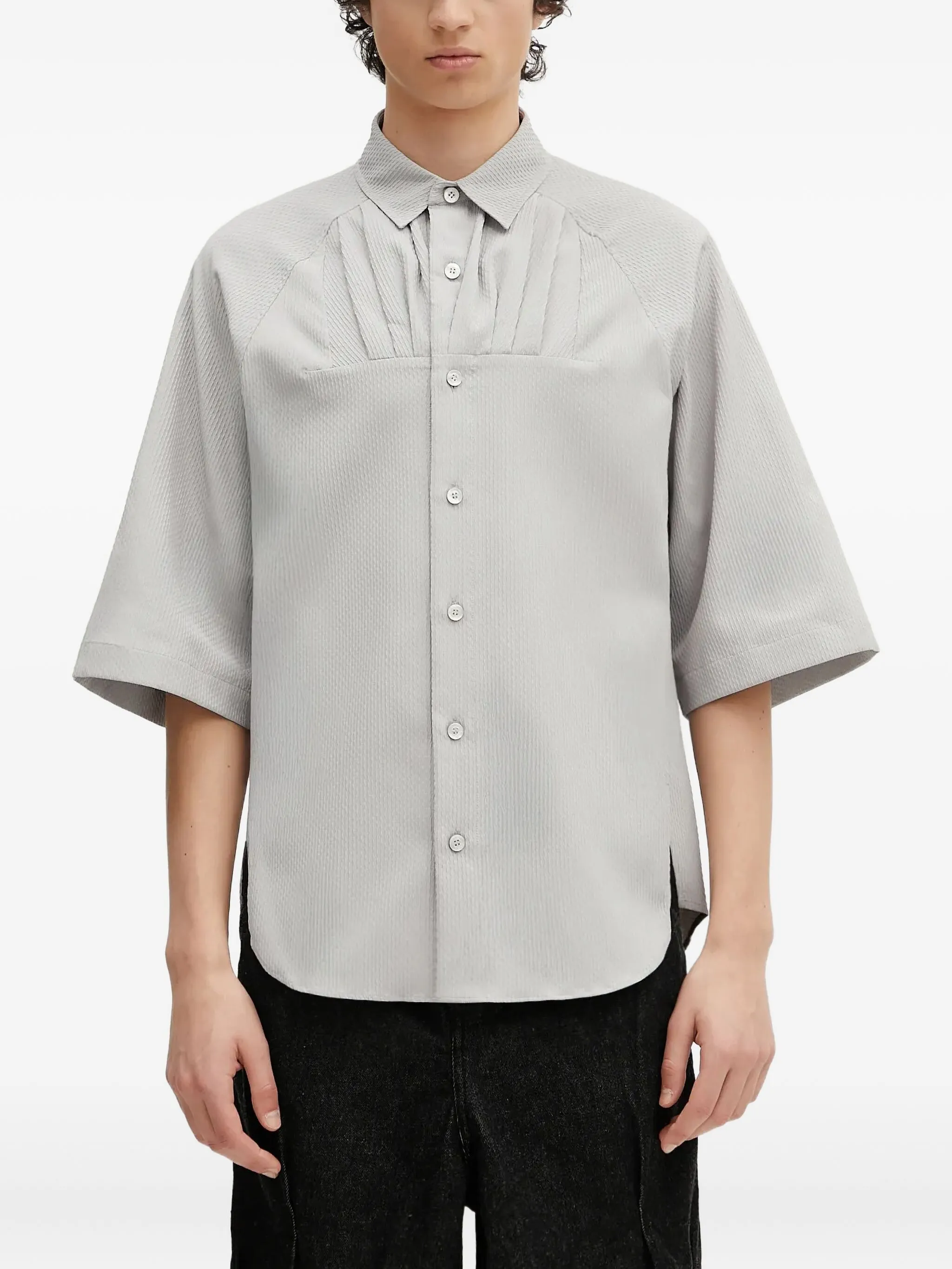 Плиссированная рубашка с короткими рукавами Ader Error, серый
Плиссированная рубашка с короткими рукавами Ader Error, серый