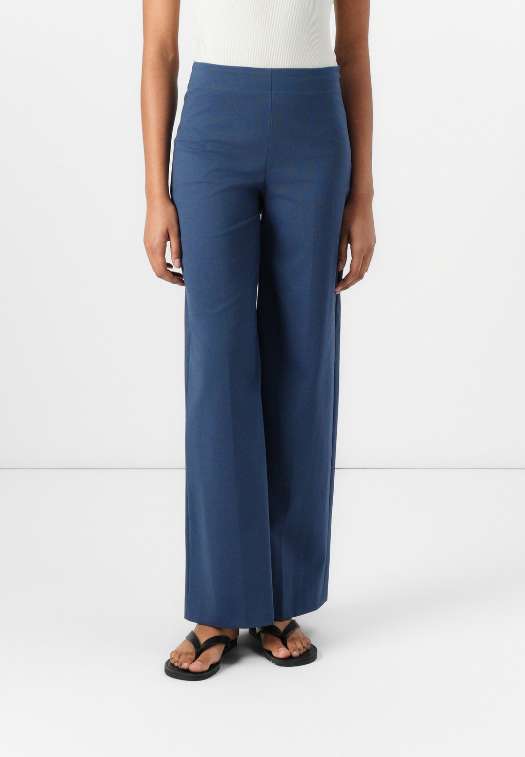 Брюки BEFORE DRYKORN, синий
Брюки BEFORE DRYKORN, синий