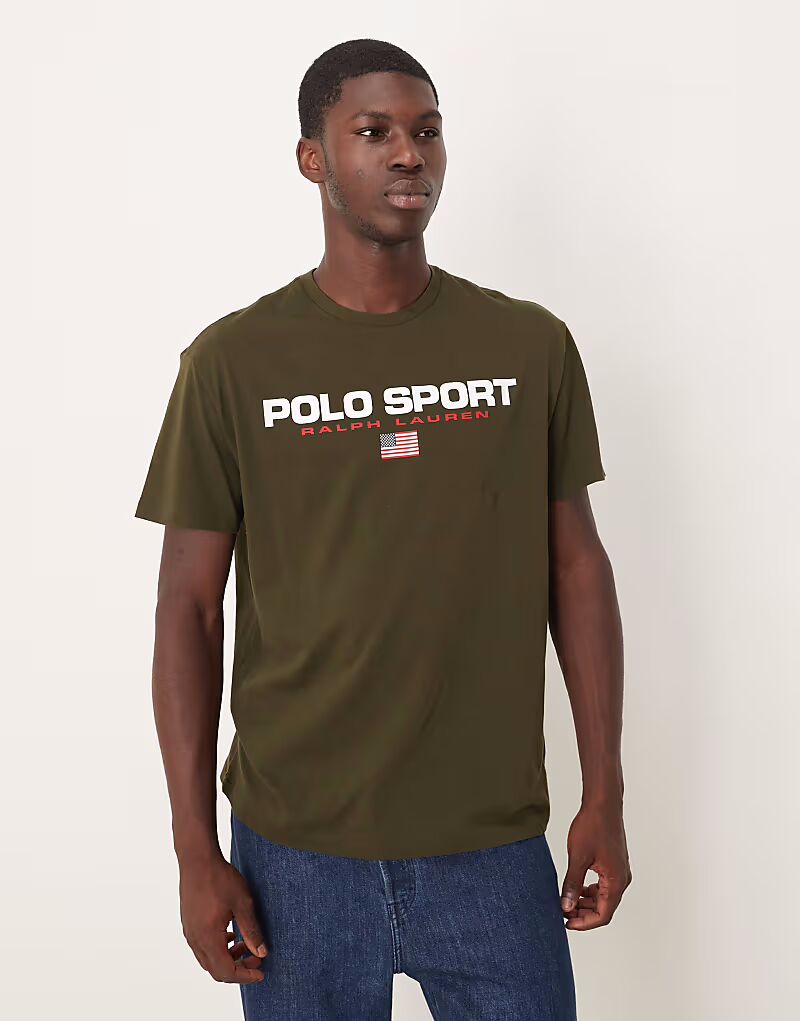 Футболка свободного кроя с принтом флага и логотипа Sport оливково-зеленого цвета Polo Ralph Lauren, Зеленый, Футболка свободного кроя с принтом флага и логотипа Sport оливково-зеленого цвета Polo Ralph Lauren
Футболка свободного кроя с принтом флага и логотипа Sport оливково-зеленого цвета Polo Ralph Lauren, Зеленый, Футболка свободного кроя с принтом флага и логотипа Sport оливково-зеленого цвета Polo Ralph Lauren