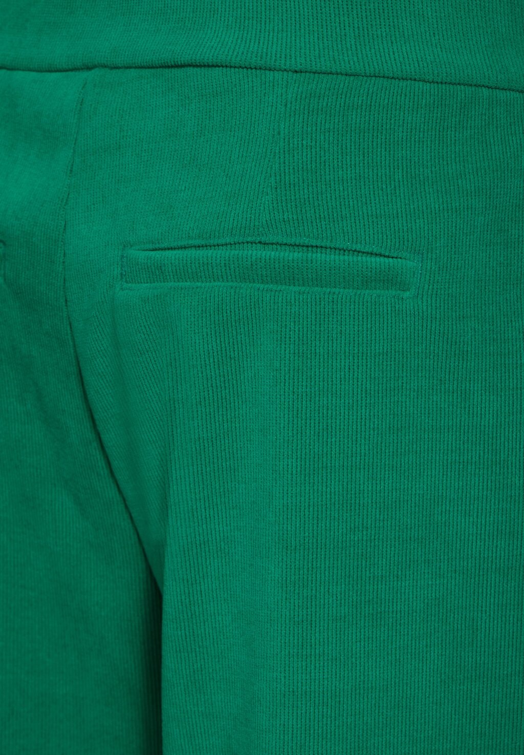 Брюки IM LOOSE FIT Cecil, цвет Mottled Green
Брюки IM LOOSE FIT Cecil, цвет Mottled Green