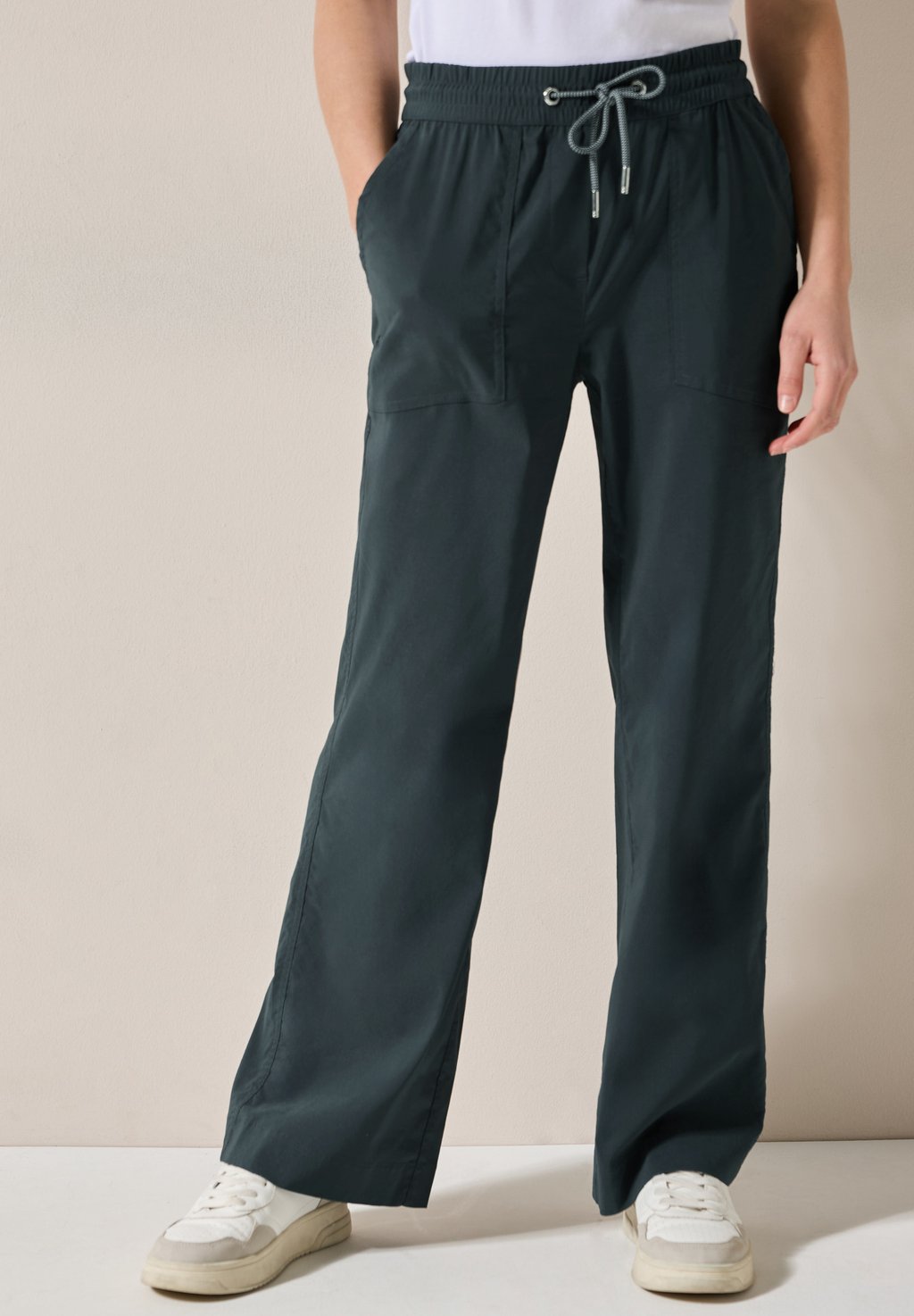 Брюки WIDE Cecil, темно-зеленый
Брюки WIDE Cecil, темно-зеленый