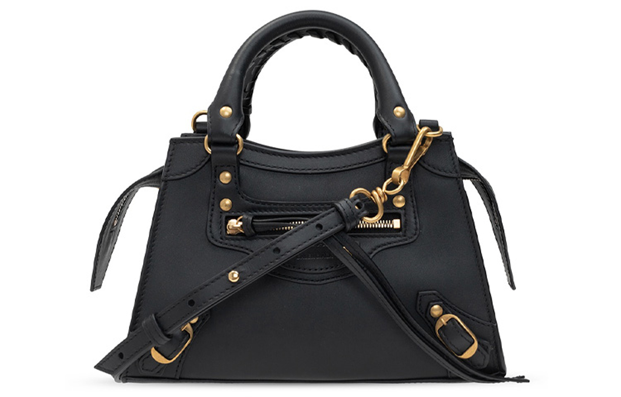 Балонсиага Мини Клатч Через Плечо Женский Черный Из Телячьей Кожи
Балонсиага Мини Клатч Через Плечо Женский Черный Из Телячьей Кожи