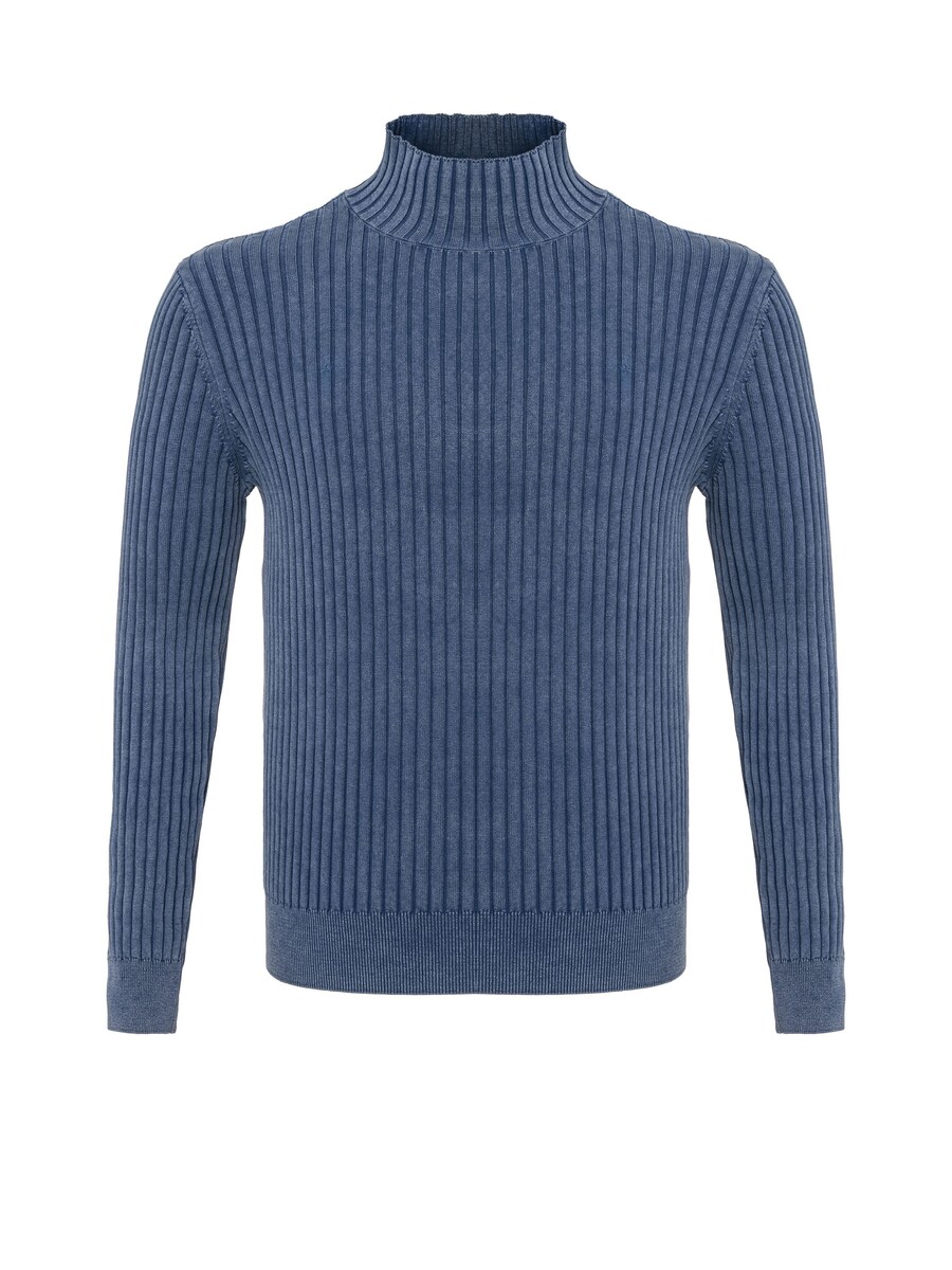 Свитер CIPO & BAXX CP288, индиго
Свитер CIPO & BAXX CP288, индиго