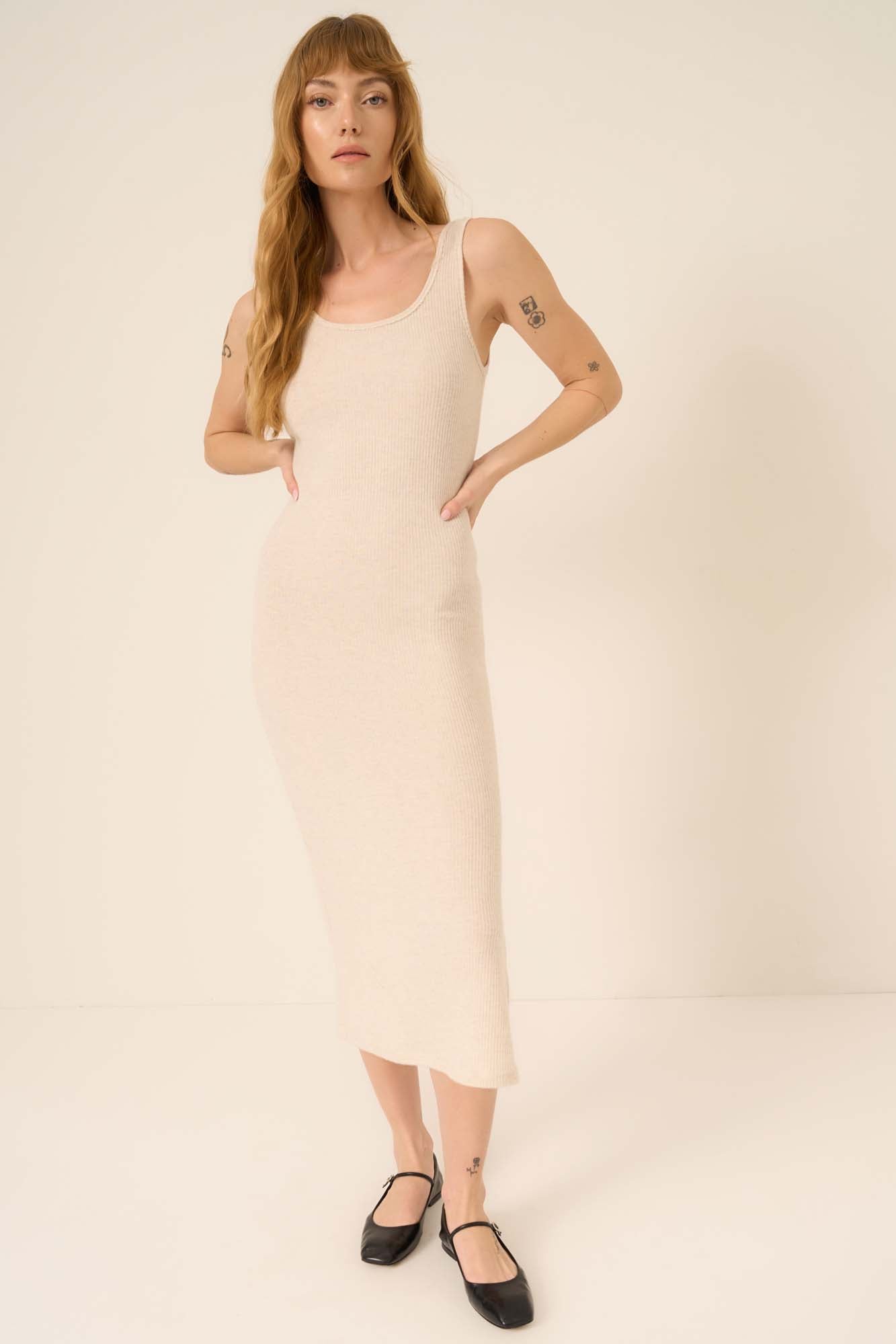 По пути платье из ребристого велюра PROJECT SOCIAL T, Oatmeal
По пути платье из ребристого велюра PROJECT SOCIAL T, Oatmeal