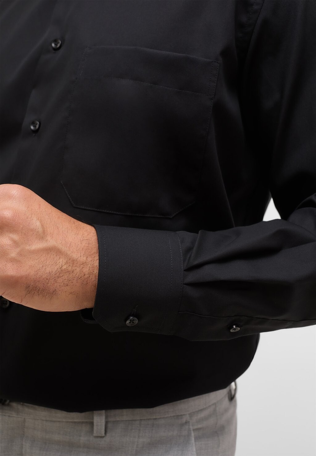 Официальная рубашка ORIGINAL SHIRT COMFORT FIT Eterna, черный
Официальная рубашка ORIGINAL SHIRT COMFORT FIT Eterna, черный