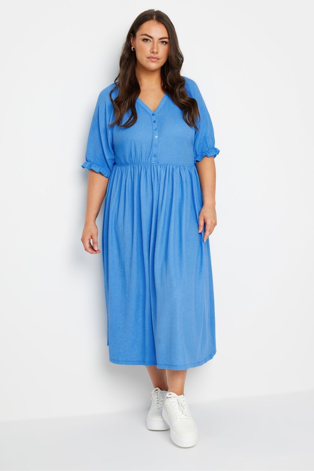 Лимитированная коллекция платье мидакси с фактурным изгибом Yours Curve, синий
Лимитированная коллекция платье мидакси с фактурным изгибом Yours Curve, синий