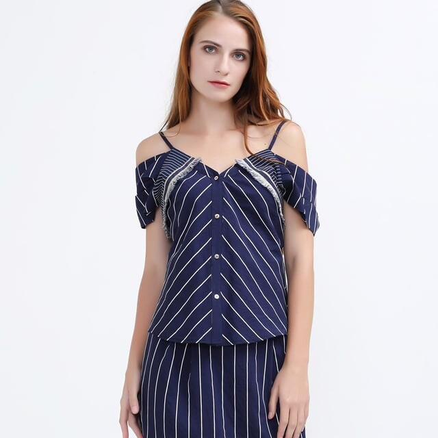 Полосатый топ с облегающим плечами Smart And Joy, синий
Полосатый топ с облегающим плечами Smart And Joy, синий