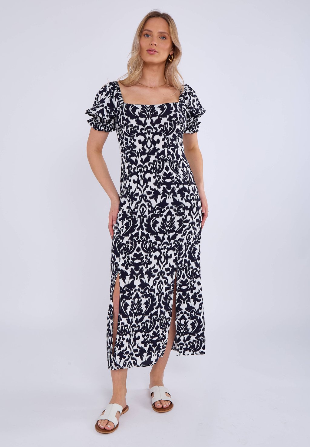 Повседневное платье SPLIT GINI LONDON, синий
Повседневное платье SPLIT GINI LONDON, синий