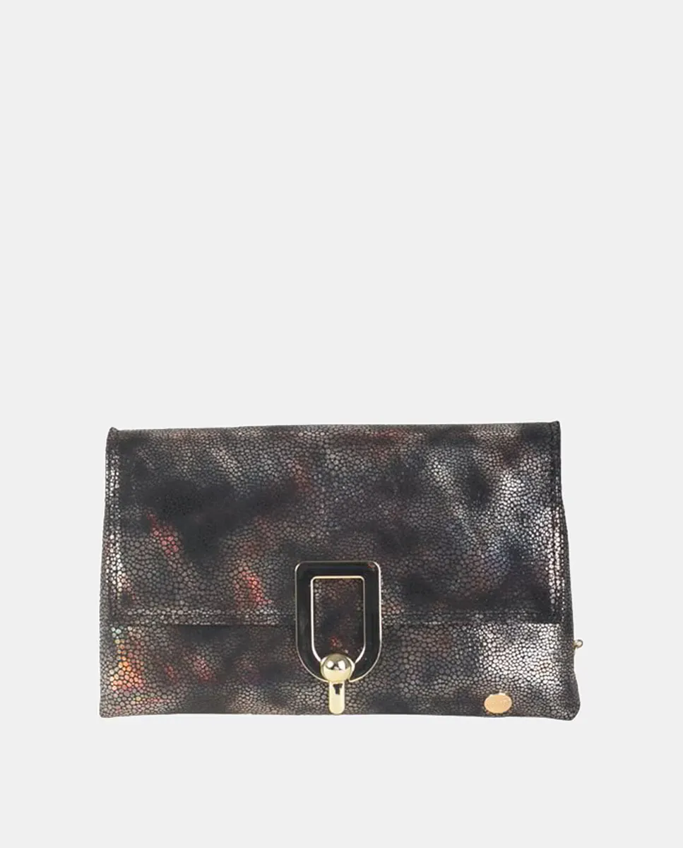 Коктейльная сумка через плечо с клапаном и металлической застежкой. Перламутровый материал черного базового цвета Volum, темно-серый, Черный, Коктейльная сумка через плечо с клапаном и металлической застежкой. Перламутровый материал черного базового цвета
Коктейльная сумка через плечо с клапаном и металлической застежкой. Перламутровый материал черного базового цвета Volum, темно-серый, Черный, Коктейльная сумка через плечо с клапаном и металлической застежкой. Перламутровый материал черного базового цвета