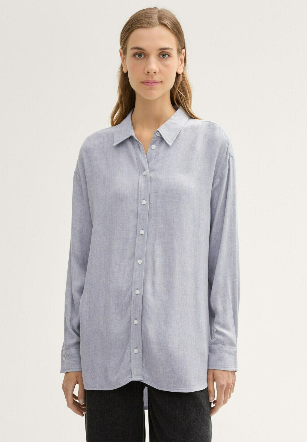 Блузка на пуговицах TOM TAILOR DENIM, серый
Блузка на пуговицах TOM TAILOR DENIM, серый