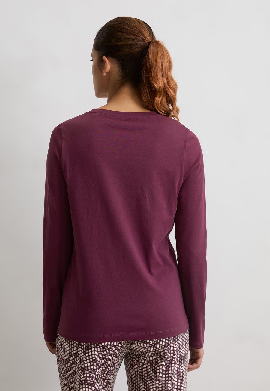 Пижамный топ Marc O'Polo Pyjama top, Cherry Lacquer/Purple
Пижамный топ Marc O'Polo Pyjama top, Cherry Lacquer/Purple