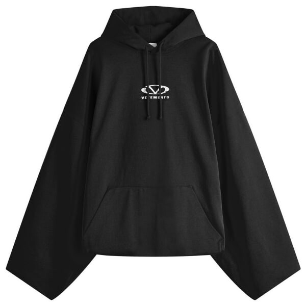 Укороченная толстовка с капюшоном свободного кроя с овальным логотипом Vetements, черный
Укороченная толстовка с капюшоном свободного кроя с овальным логотипом Vetements, черный