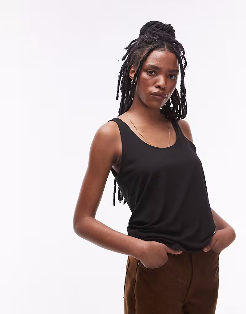 Топ Topshop свободного кроя с круглым вырезом черного цвета
Топ Topshop свободного кроя с круглым вырезом черного цвета