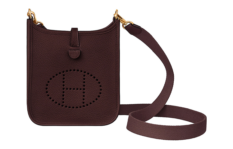 HERMES Кожаная наплечная сумка Evelyne через плечо унисекс седло красный
HERMES Кожаная наплечная сумка Evelyne через плечо унисекс седло красный